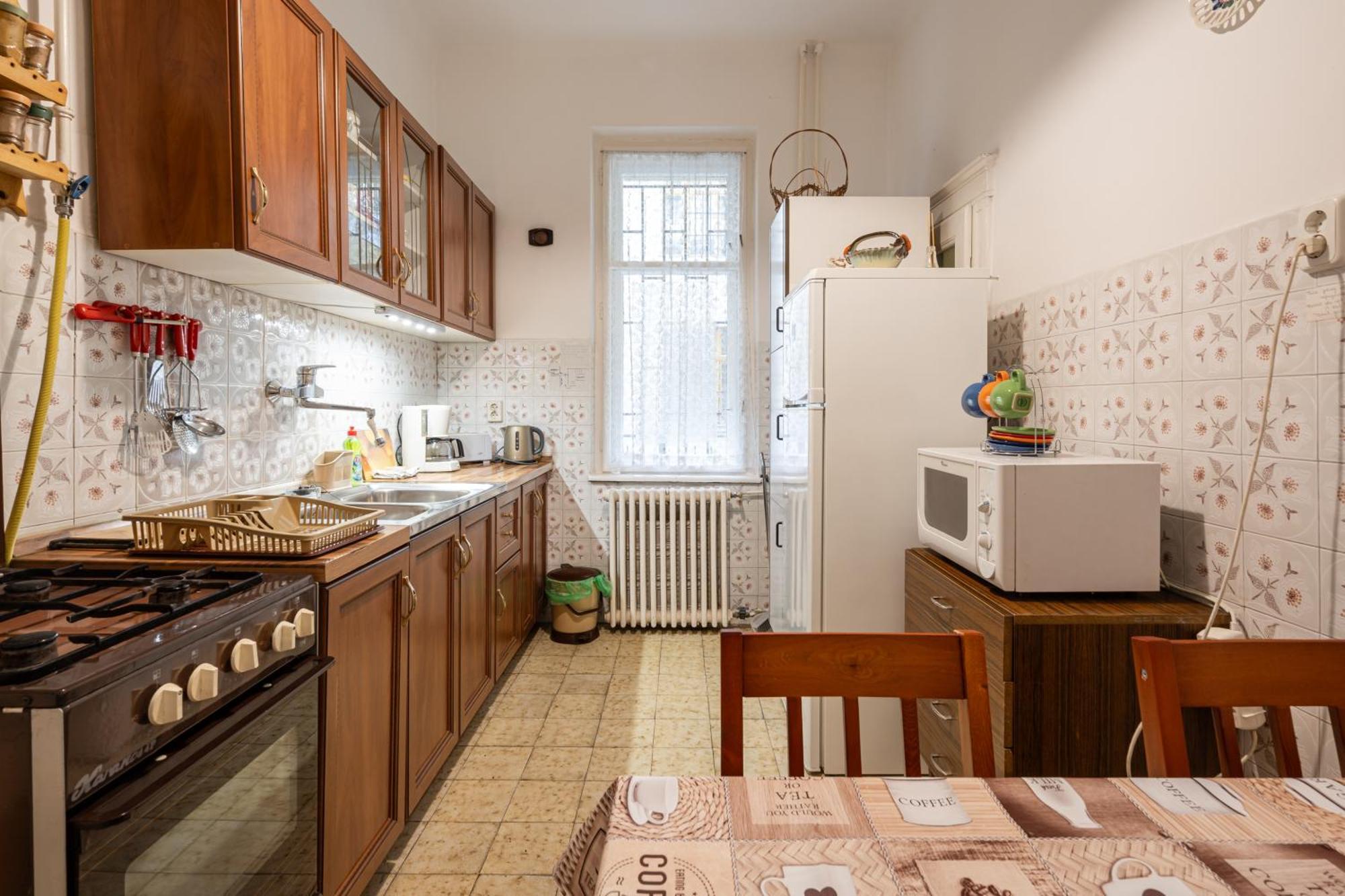 Bpr W21 Retro Home With Balcony Budapeste Exterior foto