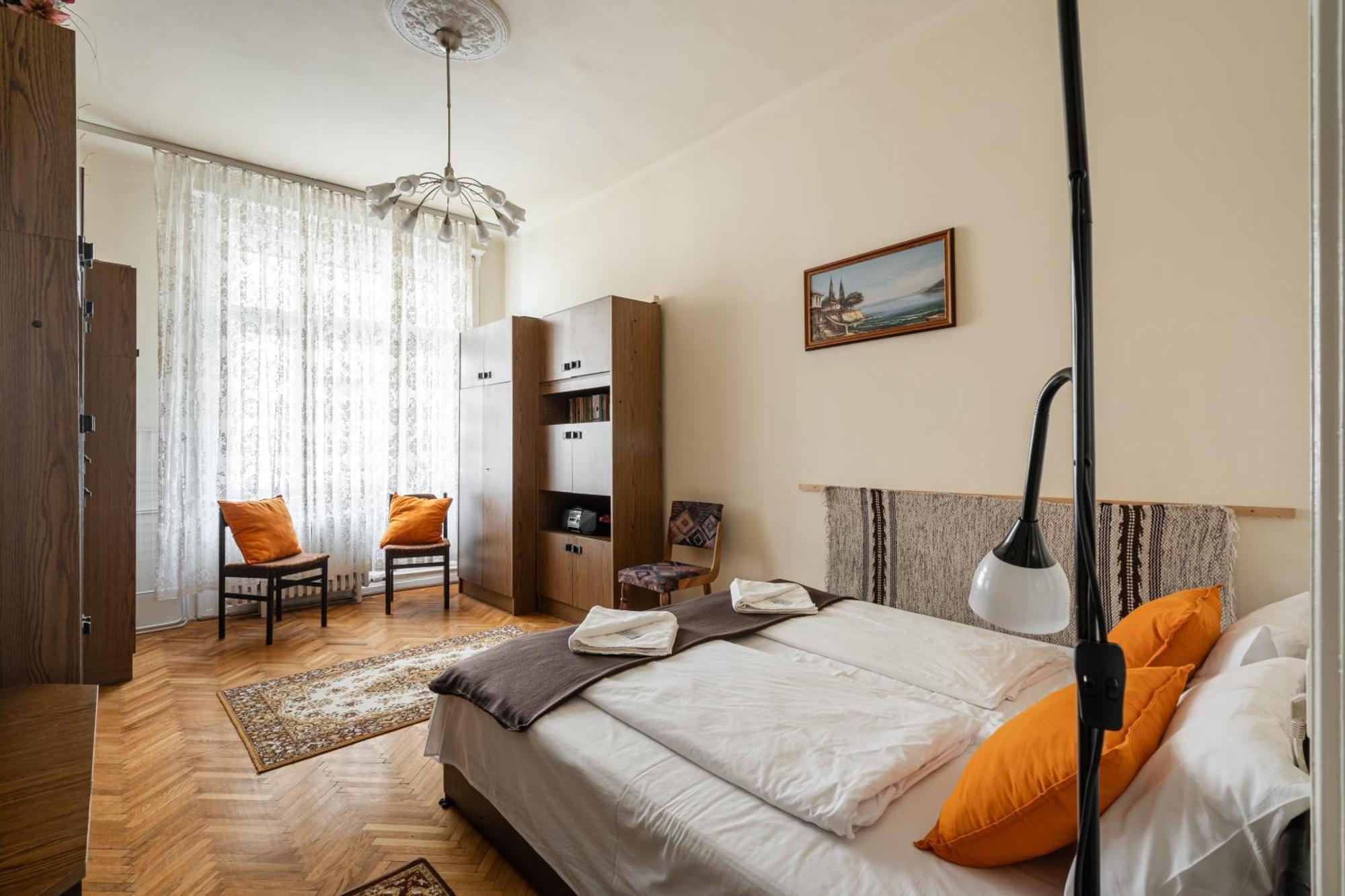 Bpr W21 Retro Home With Balcony Budapeste Exterior foto