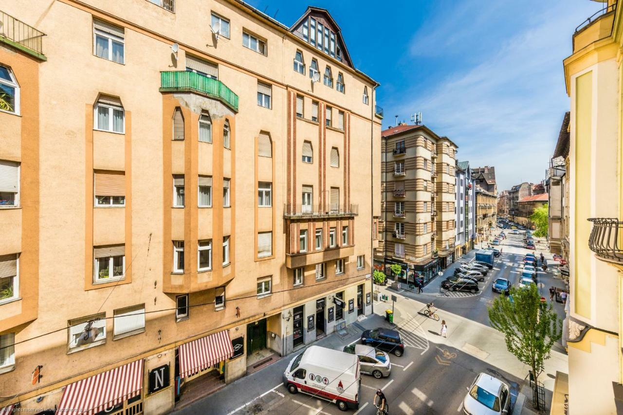 Bpr W21 Retro Home With Balcony Budapeste Exterior foto